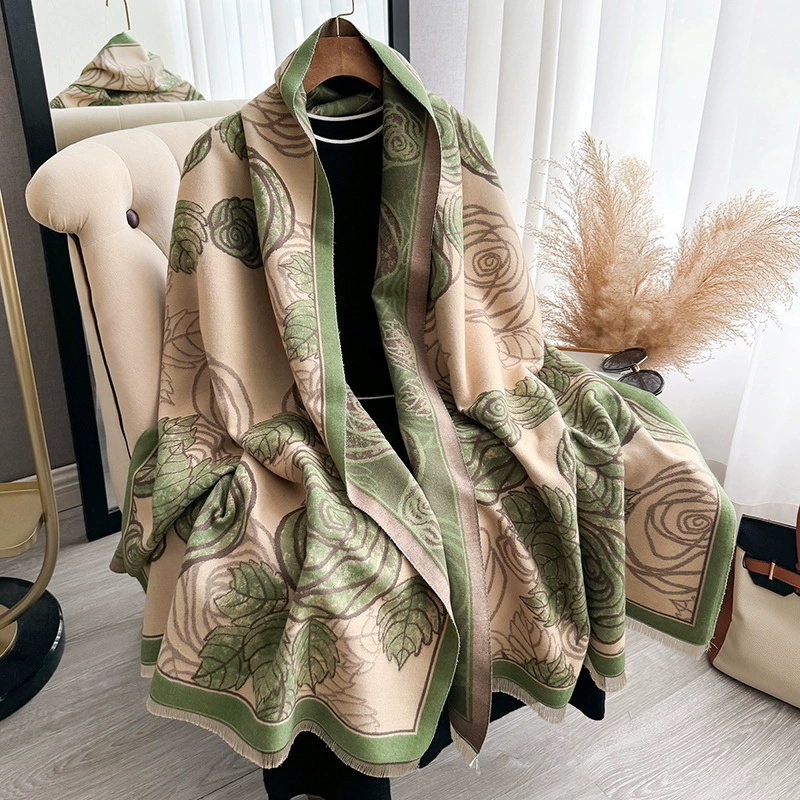 Mens Fashion Poncho - 女性男性秋冬レトロカシミヤ暖かいショール新作エレガントな花柄プリントスカーフ、ラップ、ストール、ブファンダ、ポンチョ、エシャルプ、パシュミナ