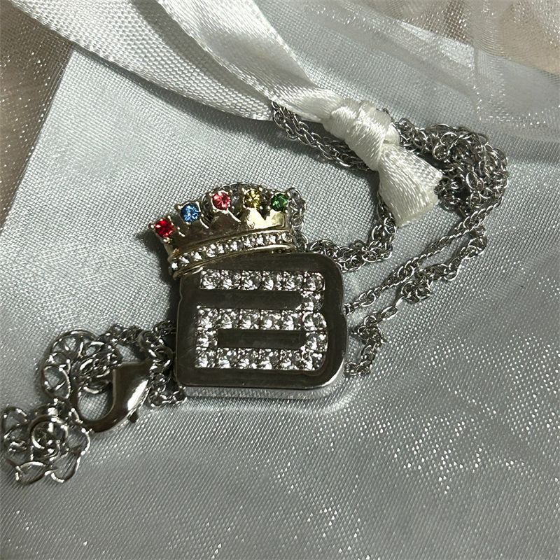 Mens Fashion Help - オリジナル Bigbang コンサート Vip ネックレスペンダントは、周囲のニッチなデザインファッションニュートラルな男性と女性をサポートします