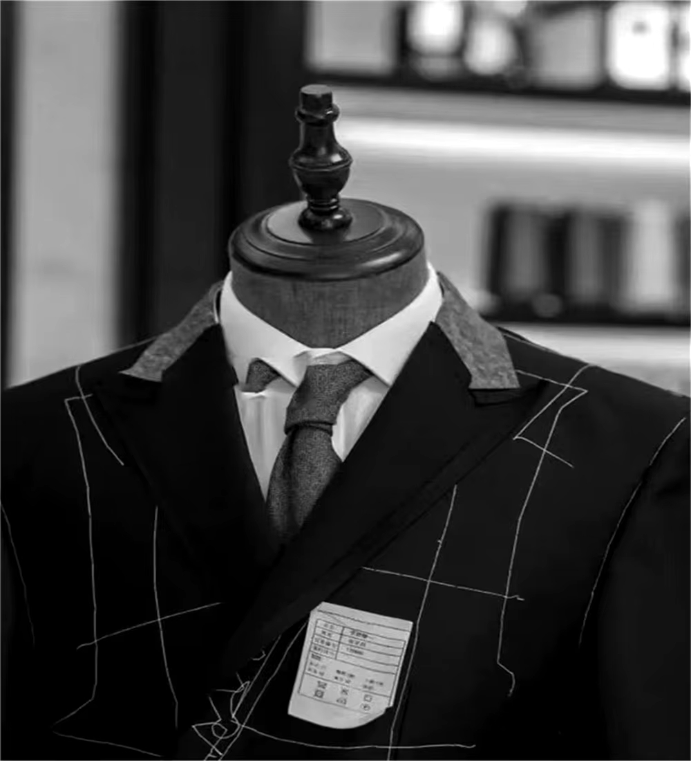 スリムフィット イエロー メンズ 2ピース グルームタキシー - Slim Fit Blazer Men のレビューと価格