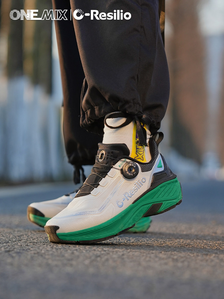 Onemix メンズ防水＆滑り止めアウトドアハイキングシュー - Men'S Fashion Hiking Boots のレビューと価格