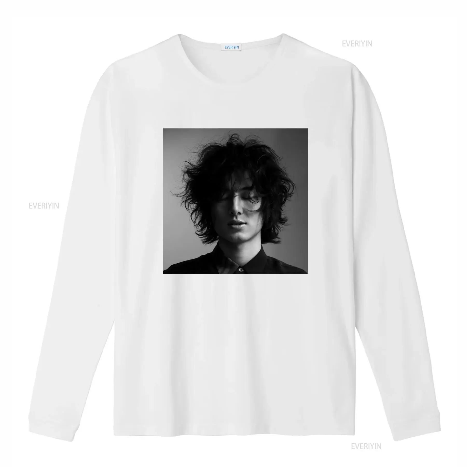 フジイカゼにインスパイアされたクラシックTシャツ、ヘルプ・エ - Mens Fashion Help のレビューと価格