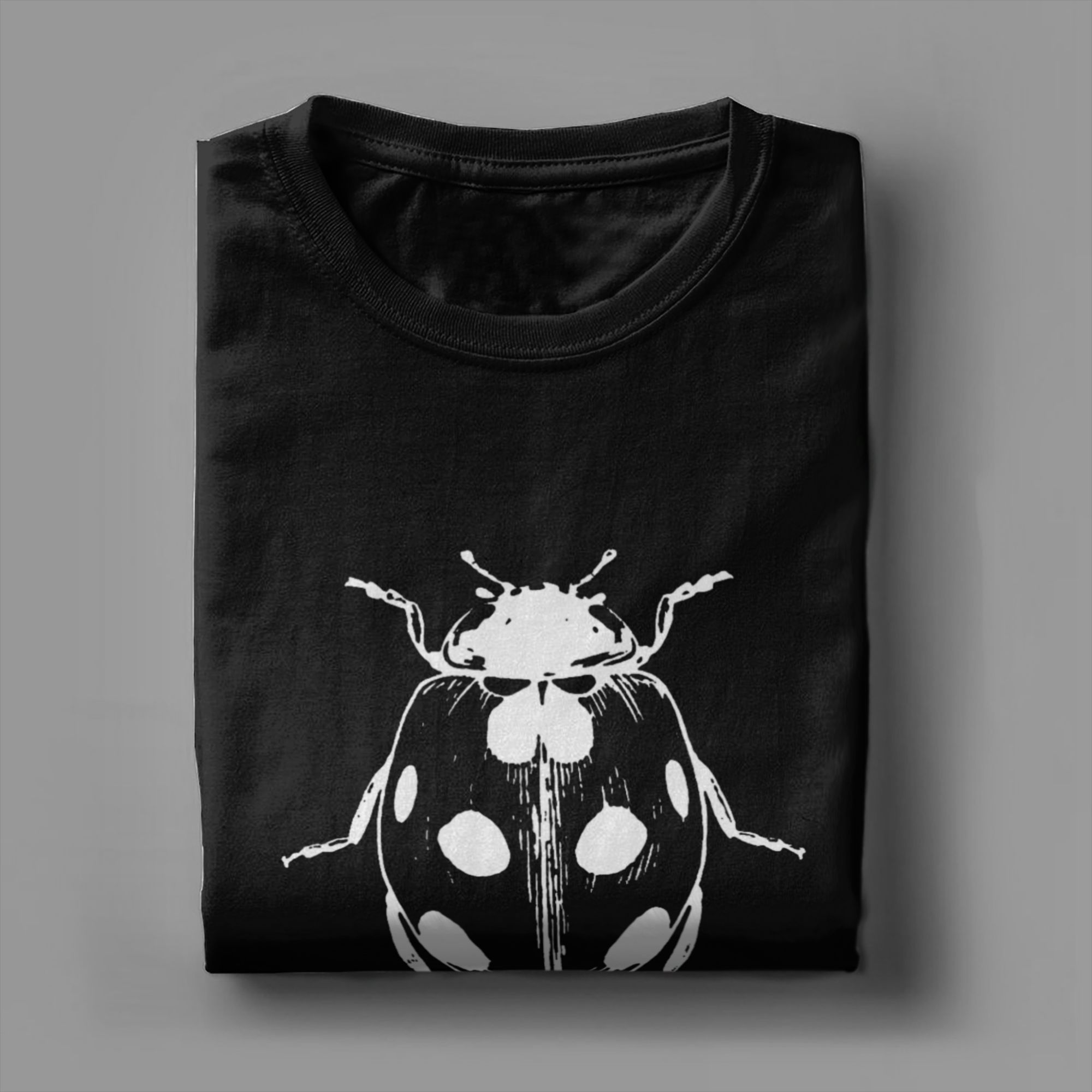 The Last of The Bugs 面白い動物の引用句 - Men'S Fashion Quotes のレビューと価格